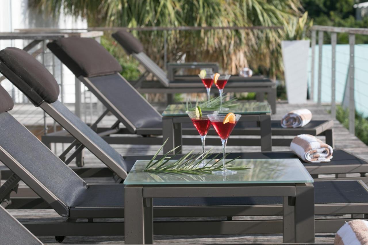 Ceblue Villas The Valley 外观 照片