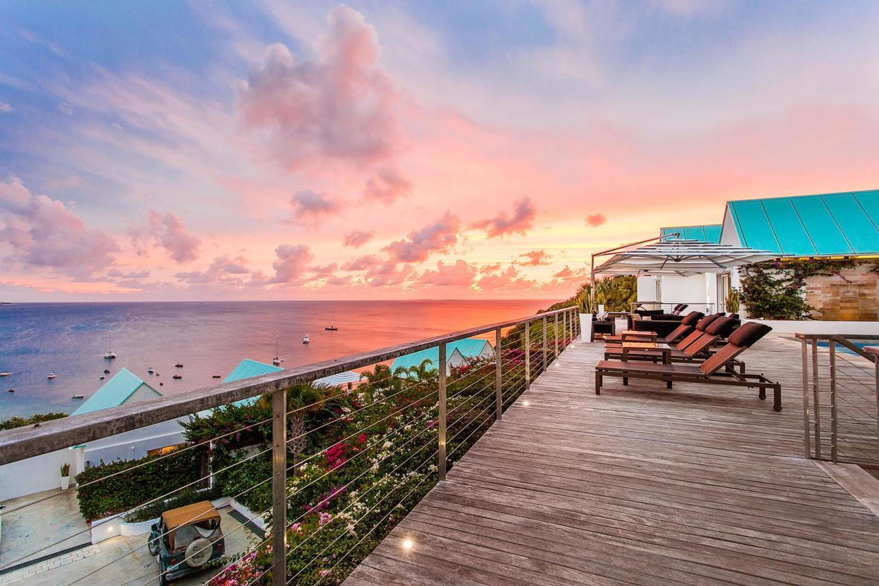 Ceblue Villas The Valley 外观 照片
