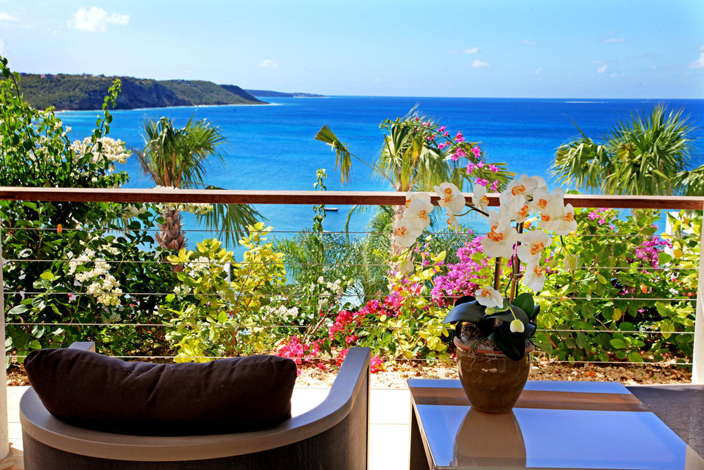 Ceblue Villas The Valley 外观 照片