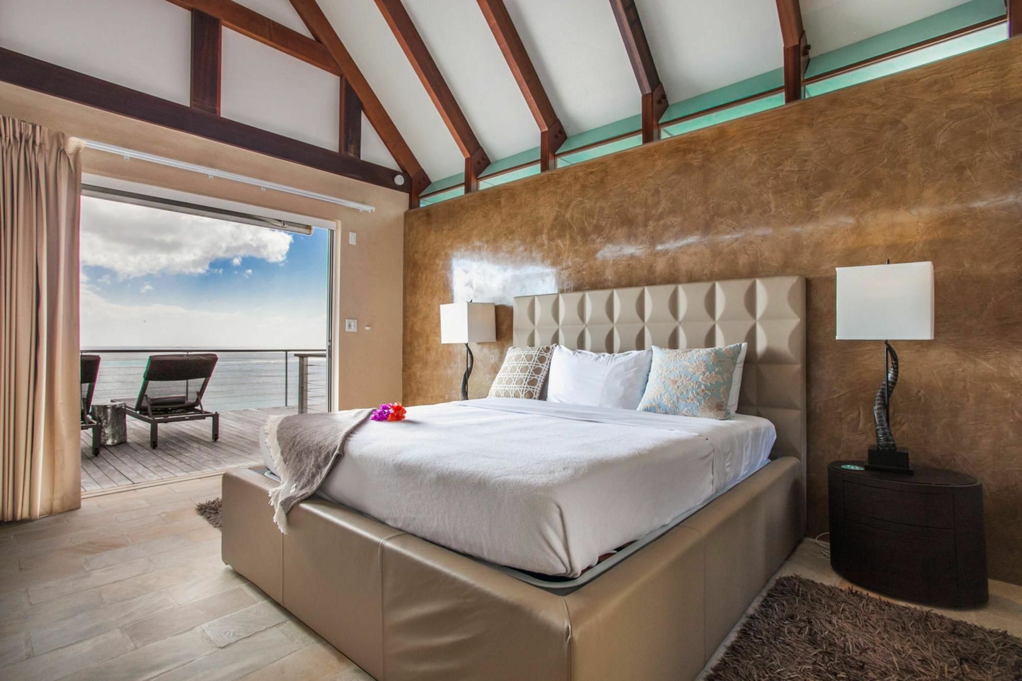 Ceblue Villas The Valley 外观 照片