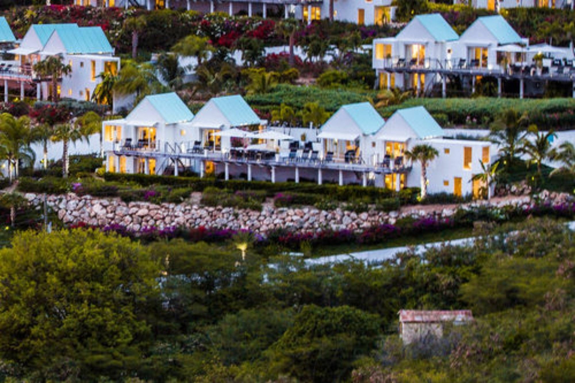 Ceblue Villas The Valley 外观 照片